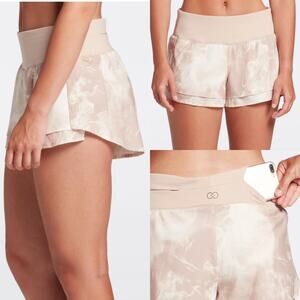 Calia Kick It Up Short Sacred Smoke Sandstone Tan Performance Athletic Large NWT